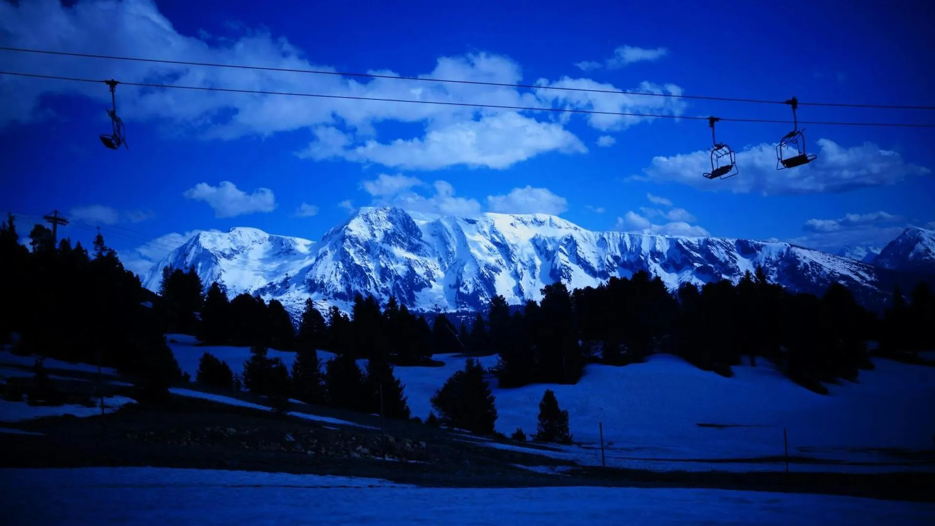 アパート Experience Montagne Chamrousse Balcon Parkingアパートメント